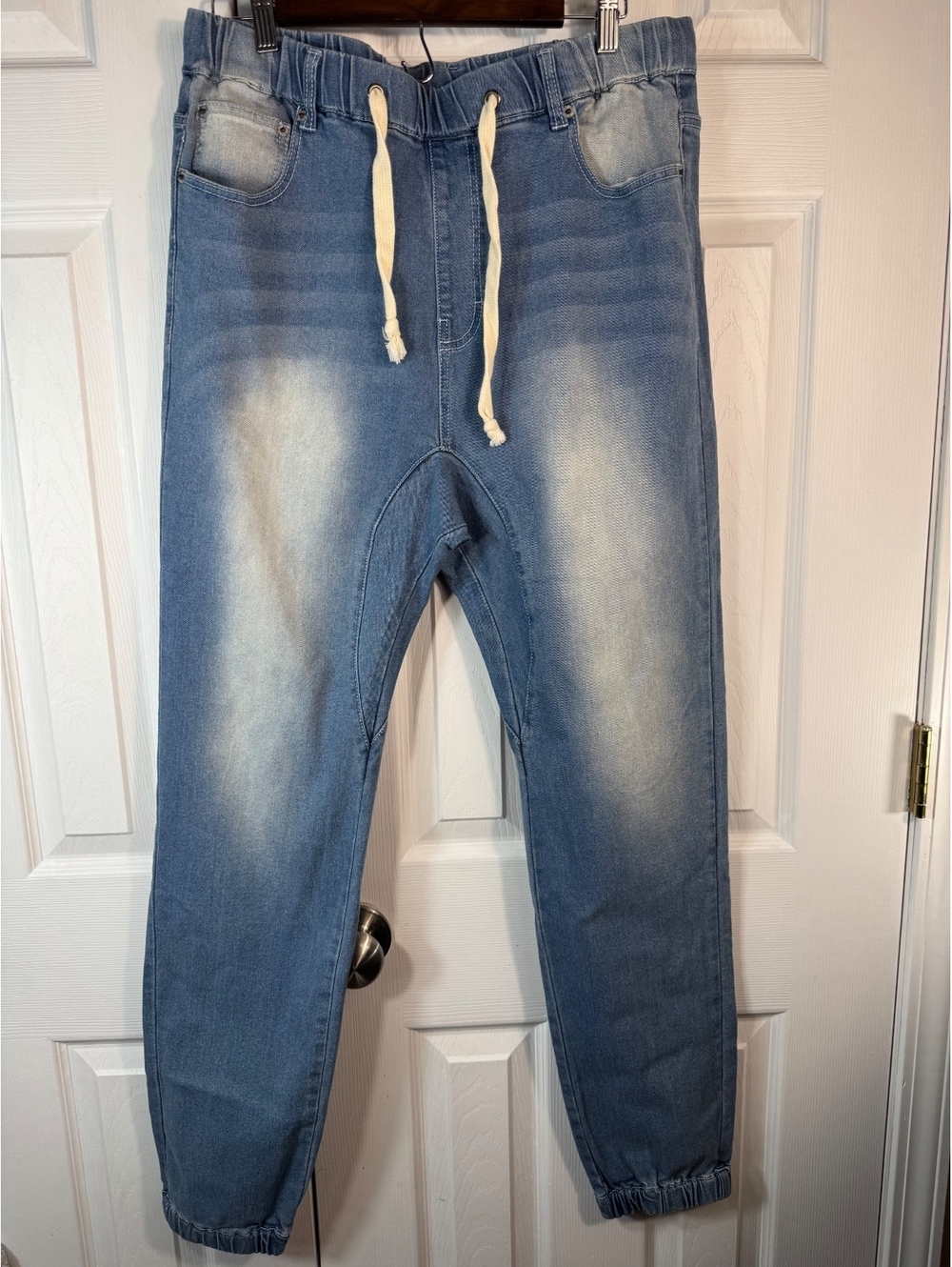 Victorious Los Angeles Light Blue Denim Jogger Pants with Drawstring Waist XL